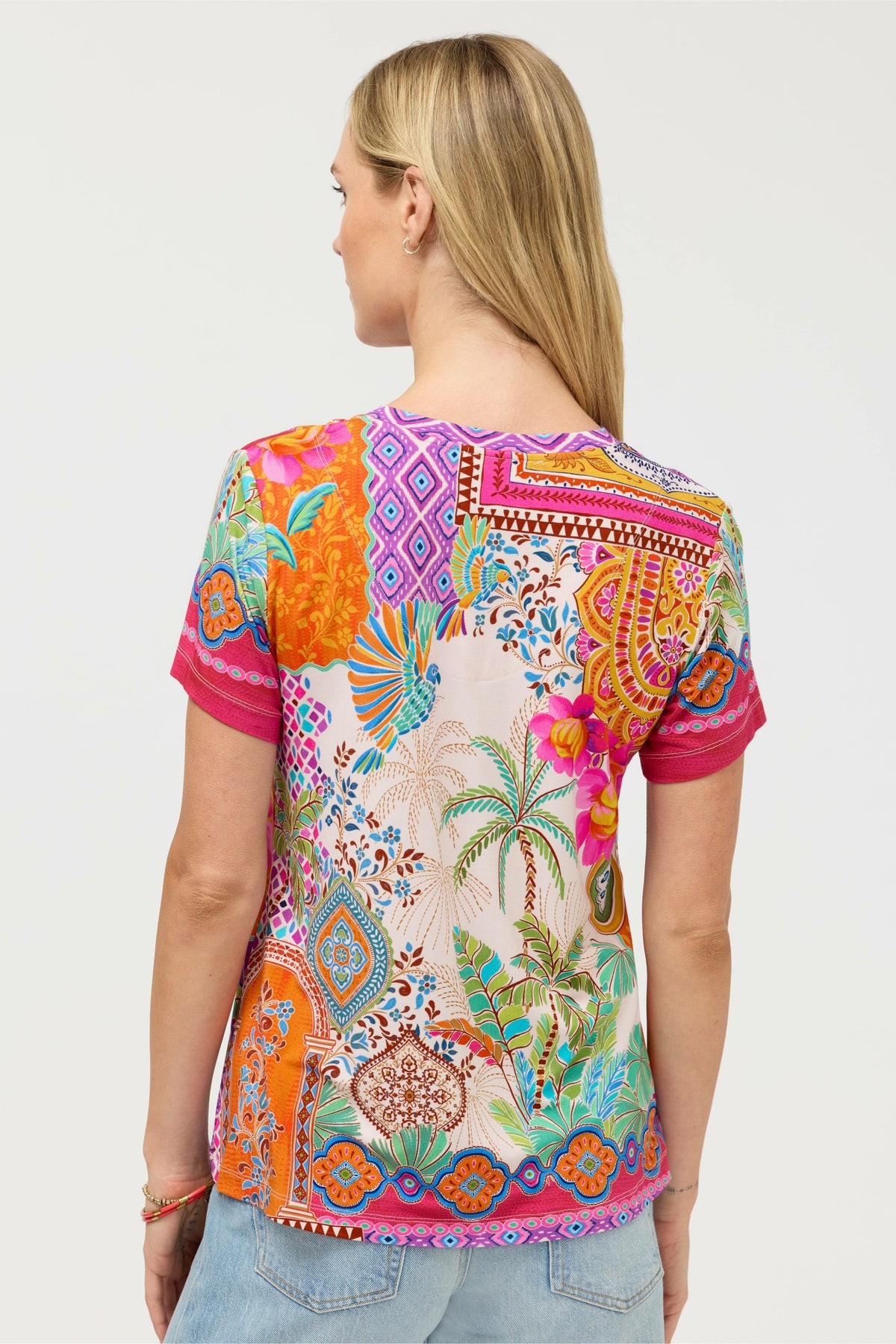 The Janie Favorite Short Sleeve V-Neck Tee - Johnny Was Signature