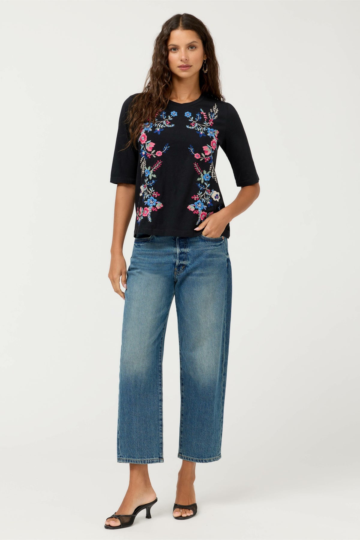 CREWNECK ELBOW SLEEVE TEE - Johnny Was Best Seller